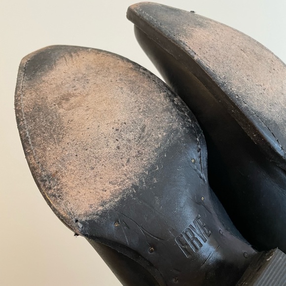 Women’s Frye Sacho Moto Shortie Boot in Black Leather | size 8 - Picture 4 of 9